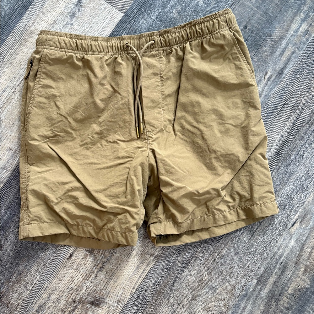 Mens American Eagle AE shorts medium